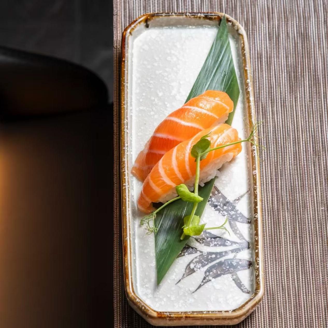 NIGIRI SALMÓN